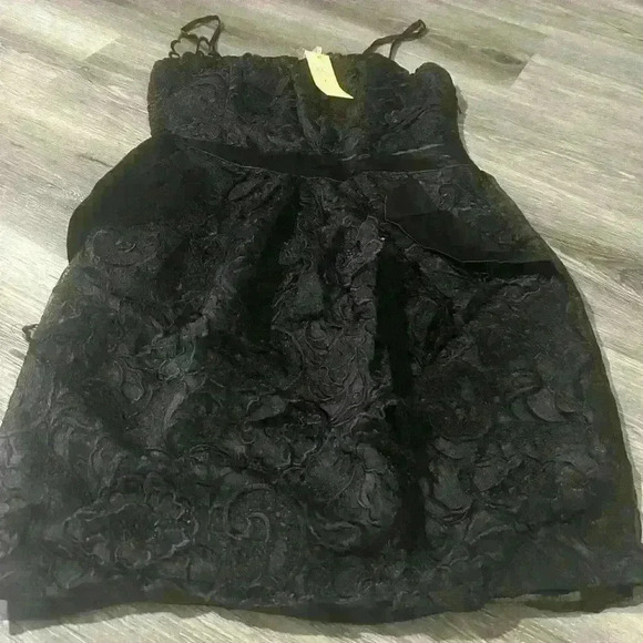 Lucy & Co. dress - Picture 5 of 6